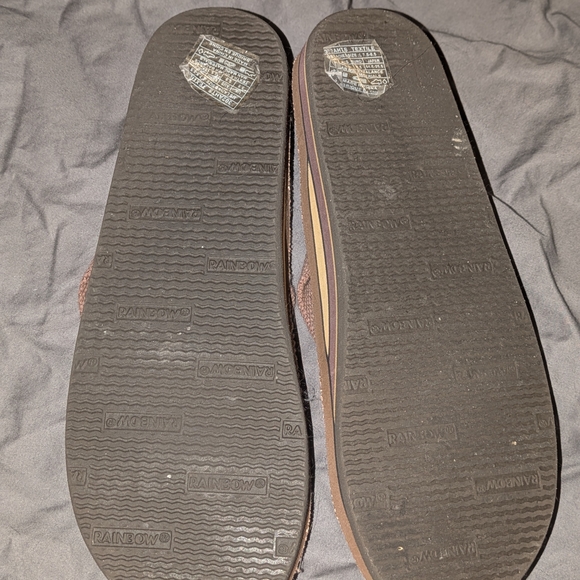 Rainbow Sandals, Size Large 7.5-8.5 - Picture 4 of 6